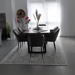 Appartementhaus Kleines Glueck &meinecardplus Apartament