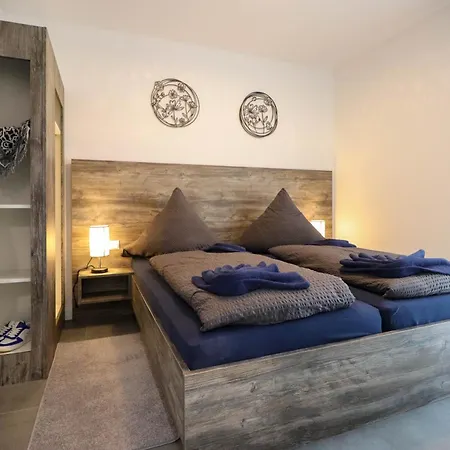 Appartementhaus Kleines Glück &meinecardplus Apartamento Willingen (Upland)