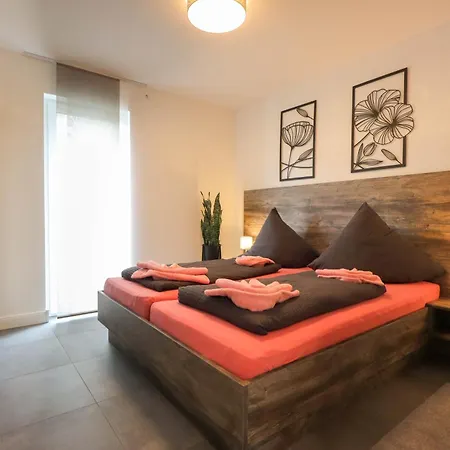 Appartementhaus Kleines Glueck &meinecardplus