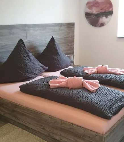 Appartementhaus Kleines Glueck &meinecardplus Apartment